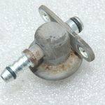 Oriģināls Toyota Yaris P9 1.3 VVT-i (2SZFE) degvielas iesmidzinātāja sliedes degvielas spiediena regulators
