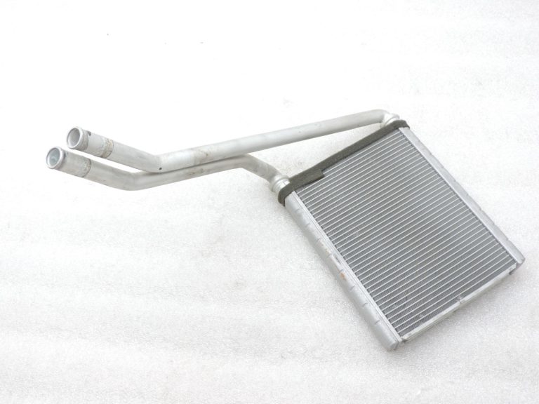 Oriģināls Toyota Yaris P9 salona sildītāja siltummainis 871070D050
