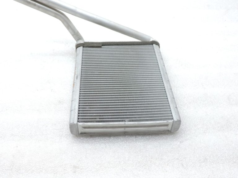 Oriģināls Toyota Yaris P9 salona sildītāja siltummainis 871070D050