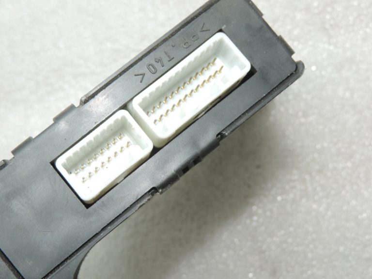 Oriģināls Toyota Yaris P9 gaisa kondicioniera pastiprinātāja vadības bloks 886500D180