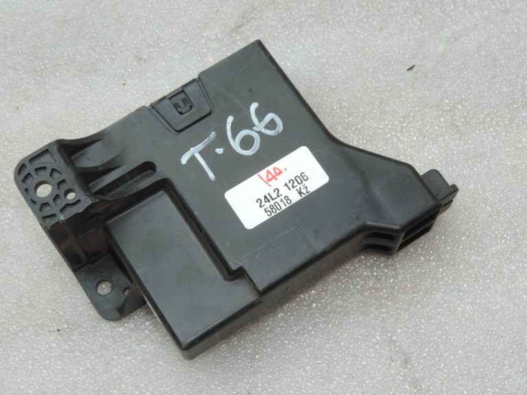 Oriģināls Toyota Yaris P9 gaisa kondicioniera pastiprinātāja vadības bloks 886500D180