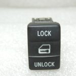 Oriģināls Toyota Yaris P9 centrālās bloķēšanas slēdzis 849300D020