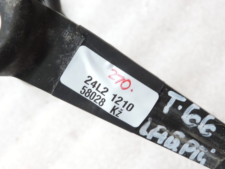 Oriģinālā Toyota Yaris P9 drošības jostas sprādze priekšējā labā tumši pelēka 732300D170B0