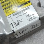Oriģināls Toyota Yaris P9 gaisa spilvena vadības bloks 8917052A50