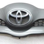 Oriģināls 2004-2009 Toyota Corolla Verso AR10 radiatora režģis krāsa: 1C3