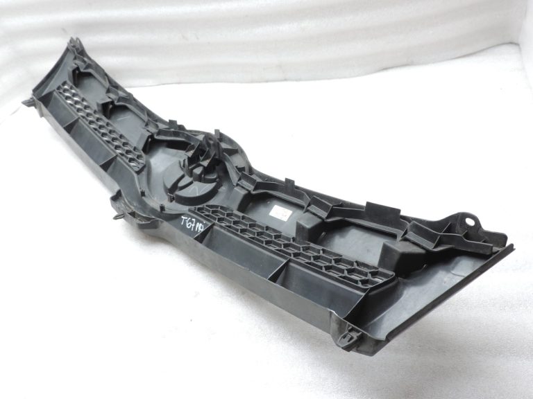 Oriģināls 2004-2009 Toyota Corolla Verso AR10 radiatora režģis krāsa: 1C3