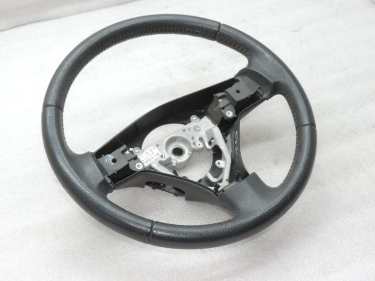 Oriģinālais 2004-2009 Toyota Corolla Verso AR10 stūres rats ādas 451000F041B0