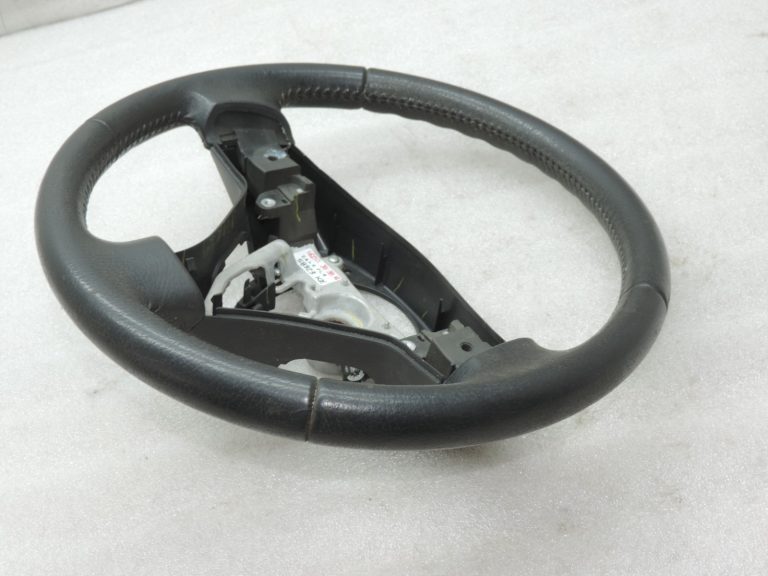 Oriģinālais 2004-2009 Toyota Corolla Verso AR10 stūres rats ādas 451000F041B0