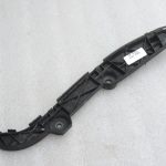 Oriģinālais 2004-2009 Toyota Corolla Verso AR10 aizmugurējā bampera kronšteins labajā pusē