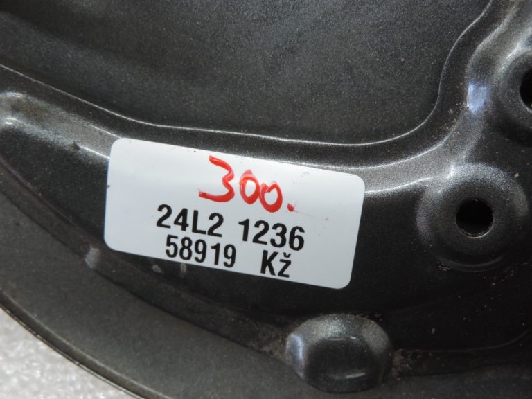 Oriģināls 2004-2009 Toyota Corolla Verso AR10 degvielas uzpildes vāks (krāsa: 1C3)