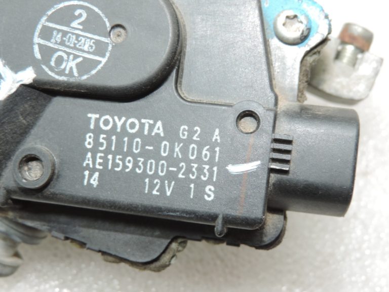 Oriģināls 2005-2015 Toyota Hilux priekšējā vējstikla tīrītāja motors 85110-0K061