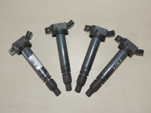 Oriģināls Toyota Yaris P13 Avensis T27 aizdedzes spoles komplekts 90919-02257, 9091902257