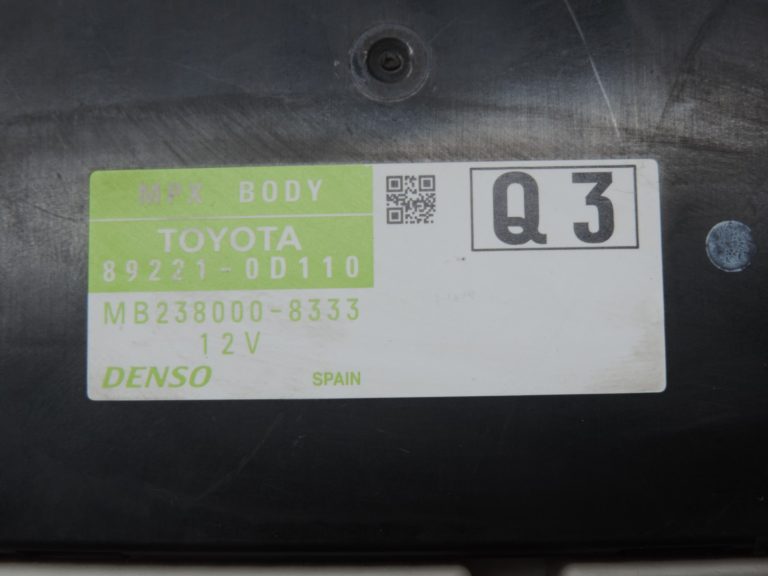 Oriģināls 2011-2014 Toyota Yaris BCM komforta vadības bloks