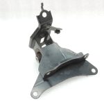 Oriģināls Toyota Yaris P13 1.3 1NR-FE Dzinēja stiprinājums kreisajā pusē 1237247100 123720Y150