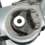 Oriģināls Toyota Yaris P13 1.3 1NR-FE Dzinēja stiprinājums kreisajā pusē 1237247100 123720Y150
