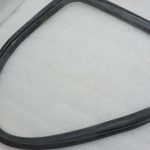 Oriģināls Toyota Yaris P13 Priekšējais labās puses virsbūves blīvējums Durvju atvēršanas blīvējums
