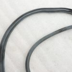 Oriģināls Toyota Yaris P13 Aizmugures kreisās puses virsbūves blīvējums Durvju atvēršanas blīvējums