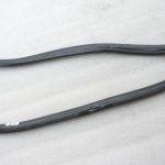 Oriģināls Toyota Yaris P13 Priekšējais kreisais virsbūves blīvētājs Durvju atvēršanas blīvējums