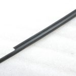 Oriģināls Toyota Yaris P13 Priekšējā labā loga blīvējuma līstes 681600D150