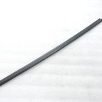 Oriģināls Toyota Yaris P13 priekšējā kreisā loga blīvējuma līstes 682100D150