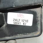 Oriģināls Toyota Yaris P13 aizmugurējā riteņa arkas dubļu atloku komplekts kreisajā un labajā pusē