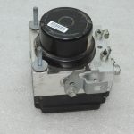 Oriģināls Toyota Yaris P13 ABS sūknis 89541-0D170, 44540-0D100