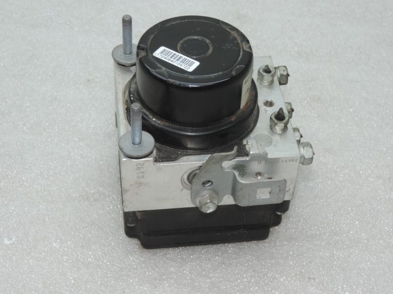 Oriģināls Toyota Yaris P13 ABS sūknis 89541-0D170, 44540-0D100