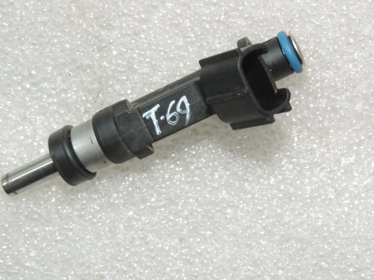 Oriģinālā 2005-2020 Toyota Yaris P9/P13 1.3 VVT-i Inžektora sprausla