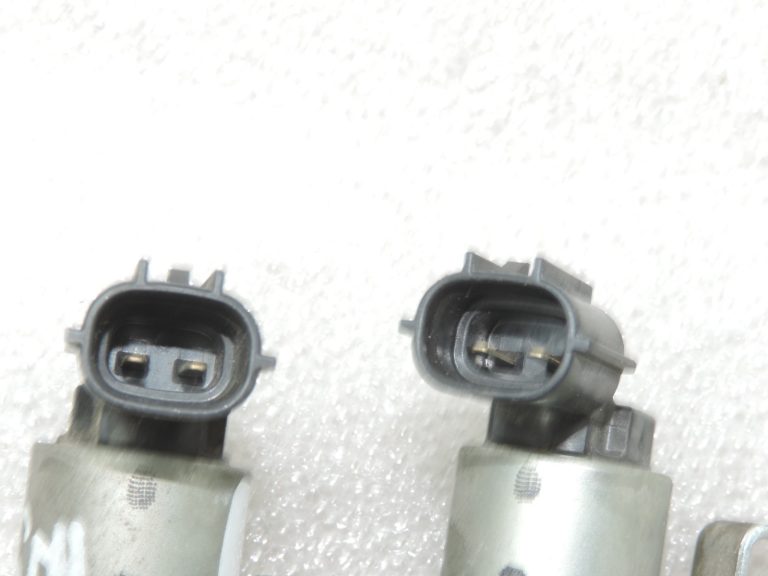 Oriģināls Toyota Yaris P9/P13 1.3 VVT-i sadales vārstu komplekts