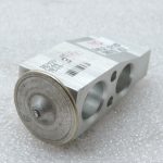 Oriģinālais 2005-2020 Toyota Yaris P9/P13 gaisa kondicioniera iztvaicētāja izplešanās vārsts