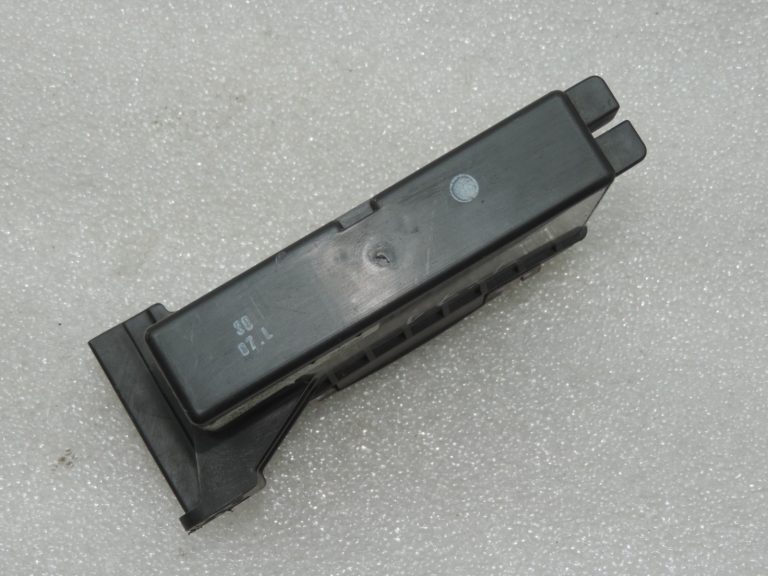Oriģināls Toyota Avensis T27 gaisa kondicionēšanas Climatronic vadības bloks 88650-05251