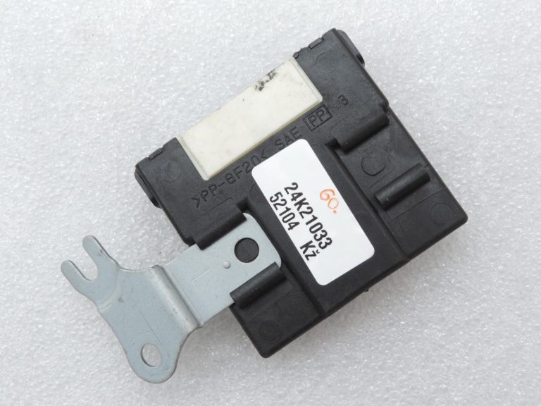 Oriģināls Toyota Corolla Verso AR10 ECU imobilaizera vadības bloks 897800F020