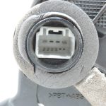 Oriģinālā Toyota Corolla Verso AR10 durvju slēdzene priekšējā kreisā 6904002152 69040-02152