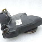 Oriģinālā Toyota Corolla Verso AR10 durvju slēdzene priekšējā kreisā 6904002152 69040-02152