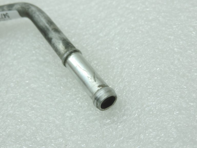Oriģināla Toyota 2.2d 2ADFHV turbokompresora ūdens caurule Nr.1 1602726010
