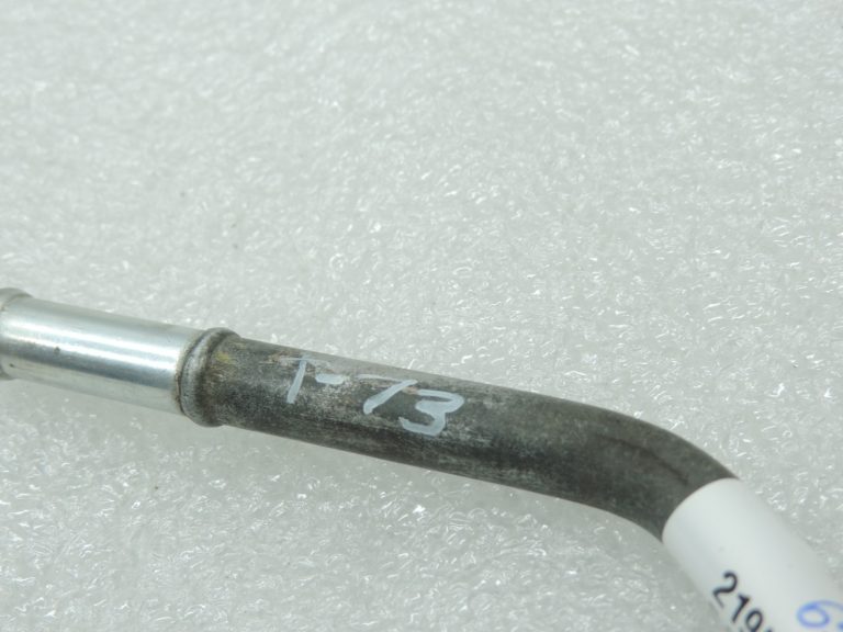 Oriģināla Toyota 2.2d 2ADFHV turbokompresora ūdens caurule Nr.1 1602726010