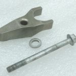 Oriģināls Toyota 2.2d 2ADFHV degvielas iesmidzinātāja kronšteins 236950R020