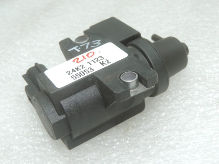 Oriģināls Toyota 2.2 D-CAT elektromagnētiskais vakuuma vārsts 258190R011, 25819-0R011
