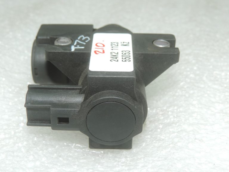 Oriģināls Toyota 2.2 D-CAT elektromagnētiskais vakuuma vārsts 258190R011, 25819-0R011