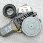 Oriģināls 2012-2014 Toyota Yaris P13 elektrisko logu motors priekšējais kreisais 698200D310