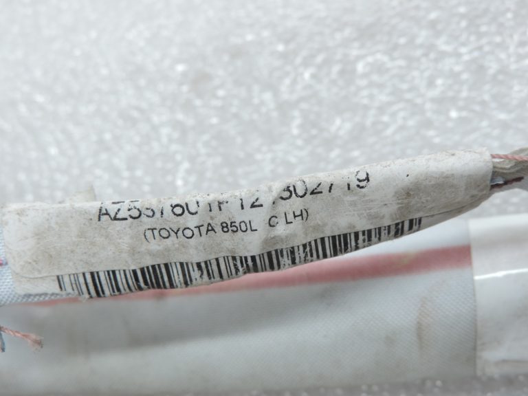 Oriģinālais 2012-2014 Toyota Yaris P13 drošības modulis kreisais 621800D030