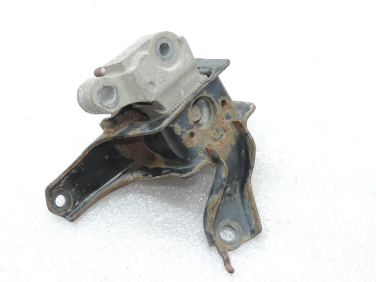 Oriģināls 2012-2020 Toyota Yaris P13 1.3 VVT-i NRFE Dzinēja stiprinājums pa labi 123050Y050