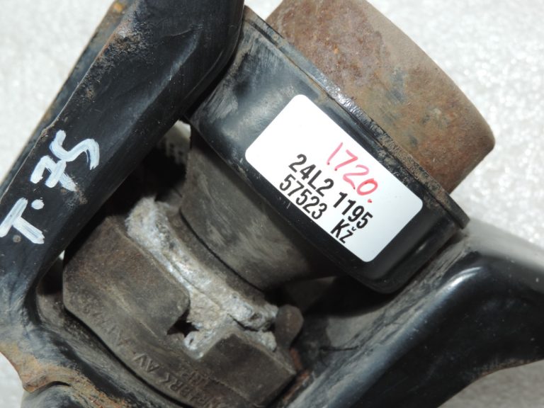 Oriģināls 2012-2020 Toyota Yaris P13 1.3 VVT-i NRFE Dzinēja stiprinājums pa labi 123050Y050