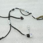 Oriģināla 2012-2014 Toyota Yaris P13 aizmugurējo durvju instalācija 821850D210