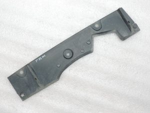 Oriģināls 2012-2020 Toyota Yaris P13 aizmugurējā bampera apakšējā paneļa pārklājums
