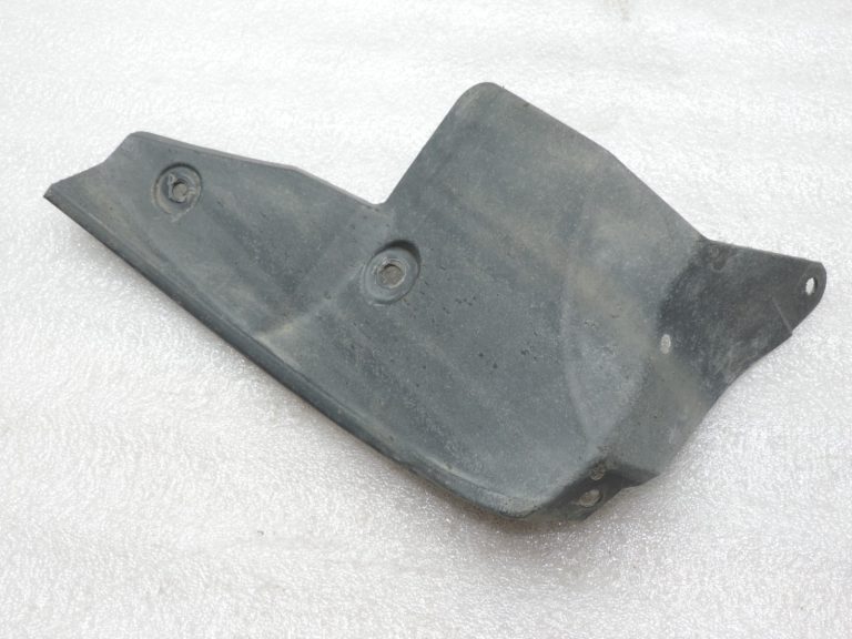 Oriģināls 2012-2014 Toyota Yaris P13 aizmugurējā labās riteņa arkas uzlikas uzlikas 525910D130