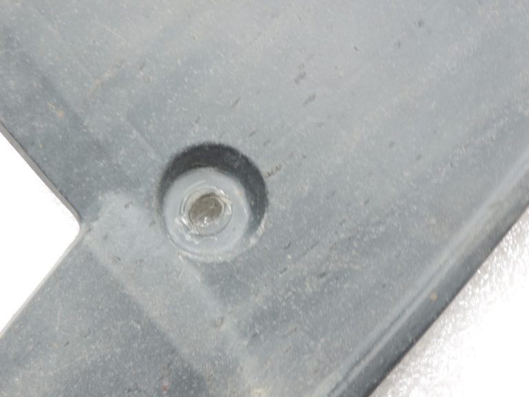 Oriģināls 2012-2014 Toyota Yaris P13 aizmugurējā labās riteņa arkas uzlikas uzlikas 525910D130