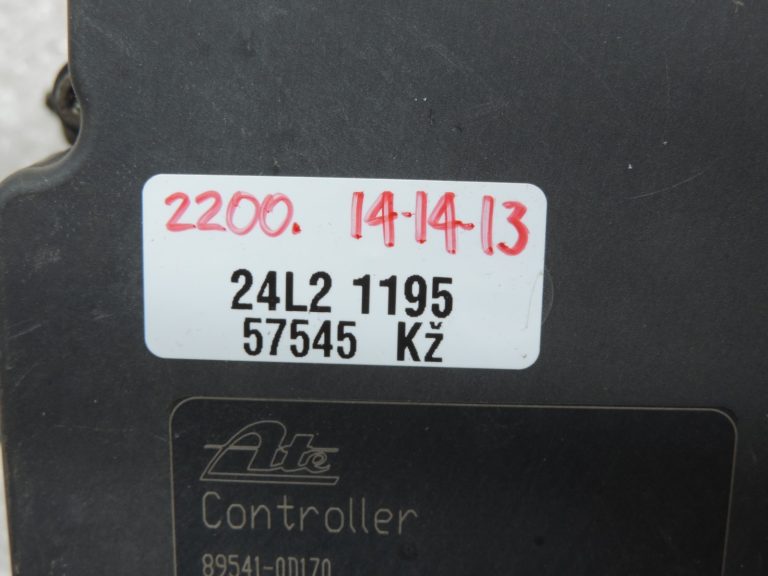 Oriģinālais 2012-2014 Toyota Yaris P13 ABS sūknis 440500D160 44050-0D160 440500D161