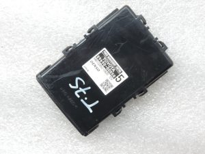 Original 2012-2014 Toyota Yaris P13 power management control unit