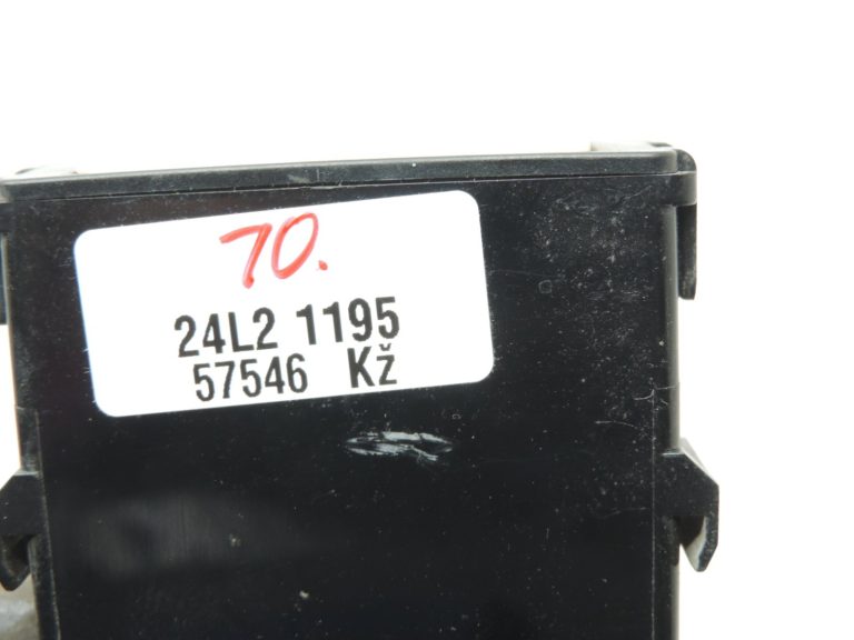 Oriģinālais 2012-2014 Toyota Yaris P13 jaudas vadības vadības bloks